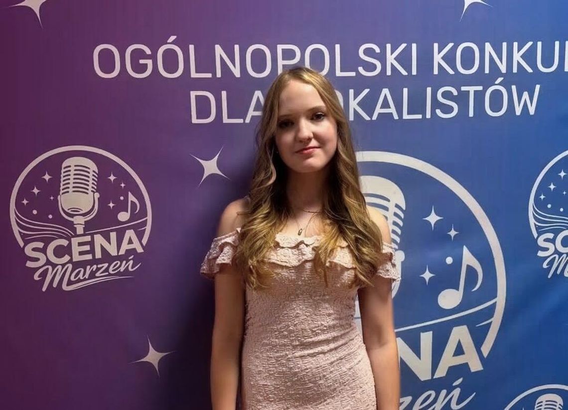 Julia Kusz w finale ogólnopolskiego konkursu "Scena Marzeń". Młoda wokalistka z Kędzierzyna-Koźla znów zachwyca Julia Kusz w finale ogólnopolskiego konkursu "Scena Marzeń". Młoda wokalistka z Kędzierzyna-Koźla znów zachwyca