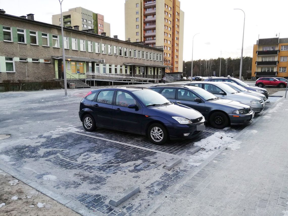 Karetki i pacjenci mogą już dojechać pod przychodnię. Kończy się remont ulicy Łokietka