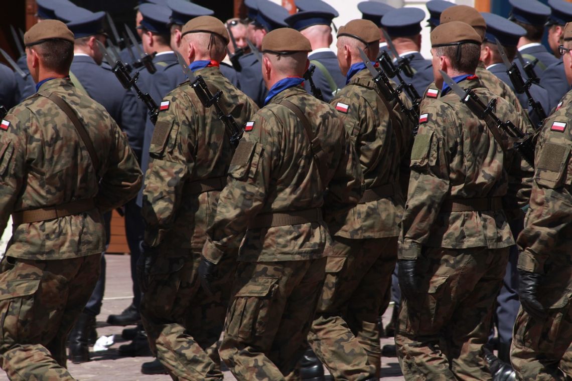 Kędzierzynianin uwodził kobiety, udając tajnego agenta. Miał żonę i kilka kochanek