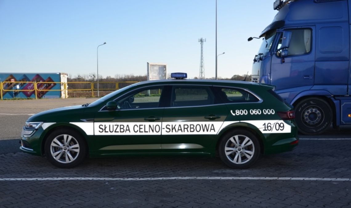 Kierowca przewożący 10 nielegalnych automatów do gier wpadł w powiecie kędzierzyńsko-kozielskim