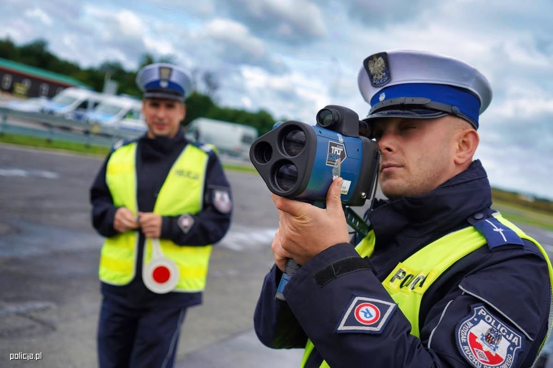 Kierowcy, noga z gazu! Dziś ogólnopolska akcja policji "Prędkość" Kierowcy, noga z gazu! Dziś ogólnopolska akcja policji "Prędkość"