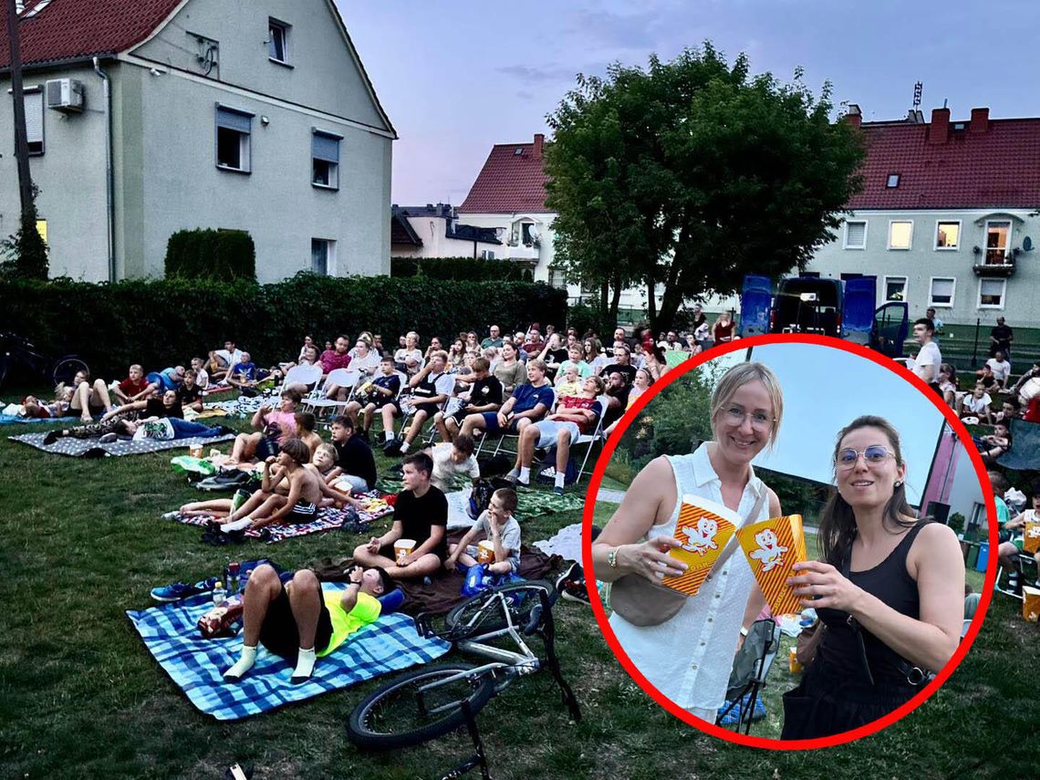 Kino plenerowe na Pogorzelcu i popcorn dla wszystkich. Mieszkańcy obejrzeli familijną przygodę z pandą