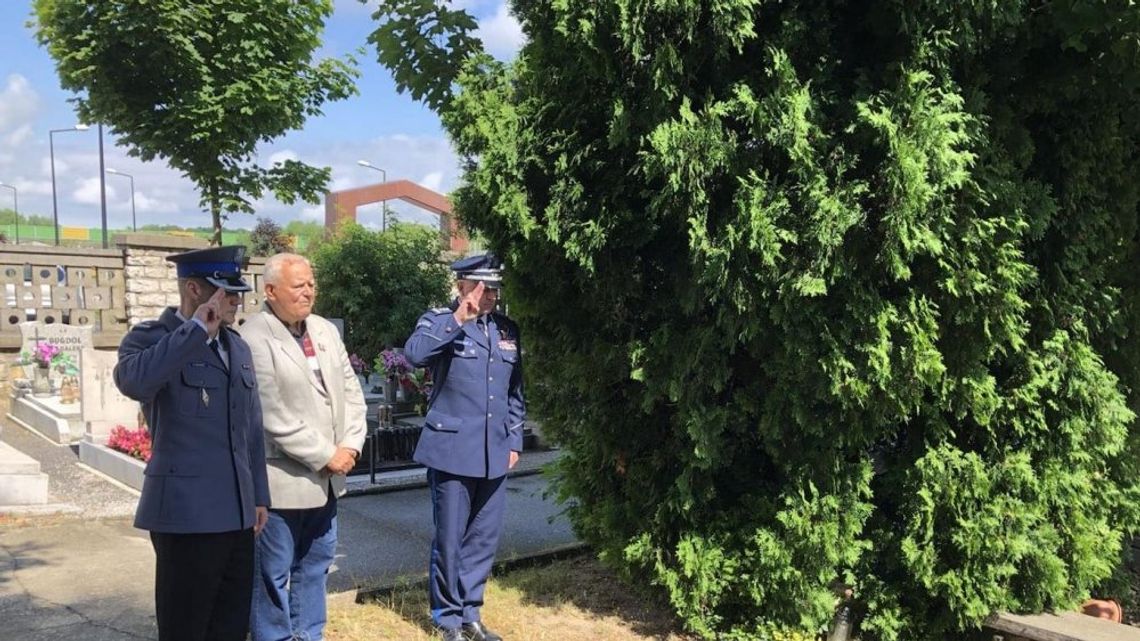 Komendanci uczcili pamięć twórcy przedwojennej policji, inspektora Wiktora Ludwikowskiego