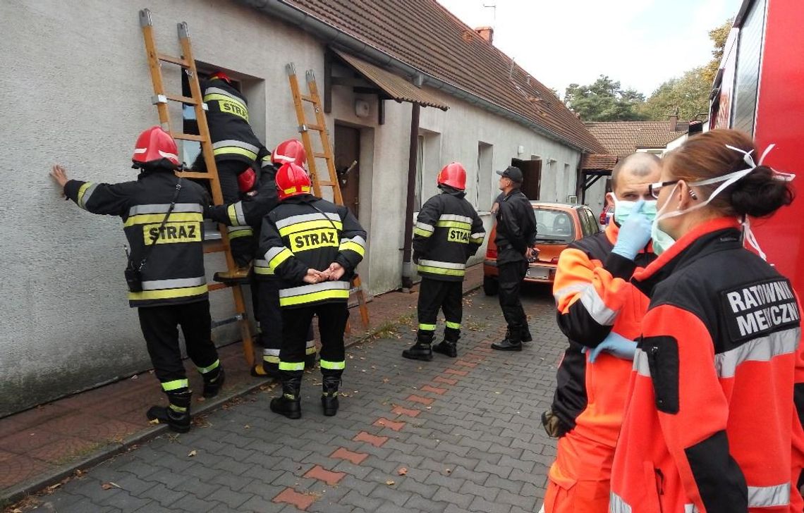 Makabryczne odkrycie w mieszkaniu przy ulicy Jana Pawła II. Kobieta nie żyła od dłuższego czasu