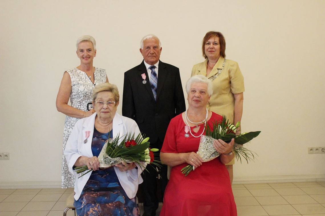 Małżeństwa z Kędzierzyna-Koźla uhonorowane medalami Prezydenta RP. Uroczystość w Urzędzie Stanu Cywilnego