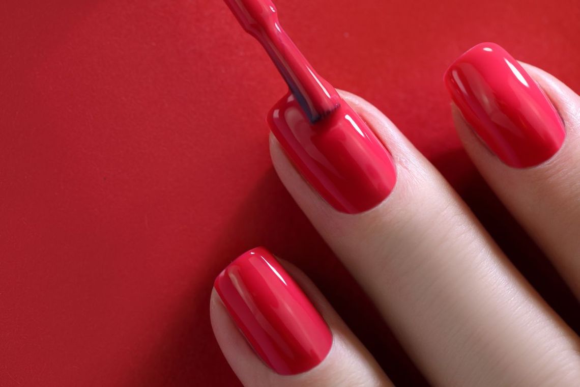 Manicure 2025, czyli nowe spojrzenie na piękno dłoni