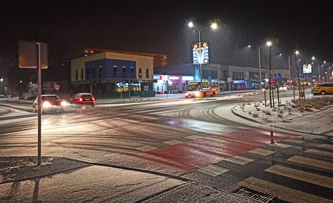 Marznący deszcz i gołoledź. Ostrzeżenie meteorologiczne dla naszego powiatu