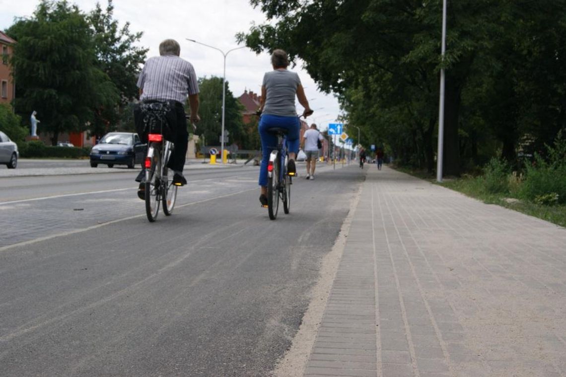 Miasto zwleka z oddaniem części Kozielskiej. Na oświetlenie trzeba jeszcze poczekać