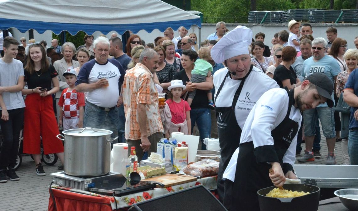 Mieszkańcy Reńskiej Wsi już po raz szósty bawili się na Jarmarku Urbanowym. ZDJĘCIA