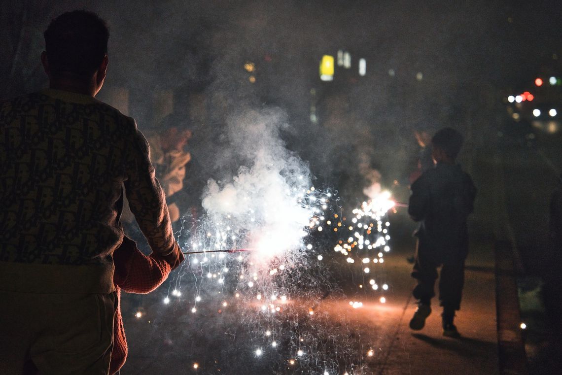 Miłośnicy zwierząt chcą ograniczenia sprzedaży i używania fajerwerków. Ruszyła zbiórka podpisów pod petycją Miłośnicy zwierząt chcą ograniczenia sprzedaży i używania fajerwerków. Ruszyła zbiórka podpisów pod petycją