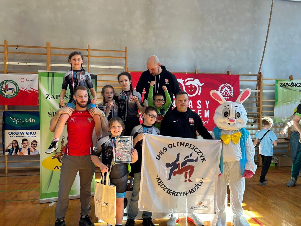 Młode zapaśniczki Olimpijczyka Kędzierzyn-Koźle wywalczyły cztery medale w Gogolinie. ZDJĘCIA