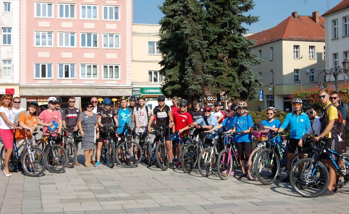 Młodzież z naszych szkół aktywnie świętuje 100-lecie odzyskania niepodległości