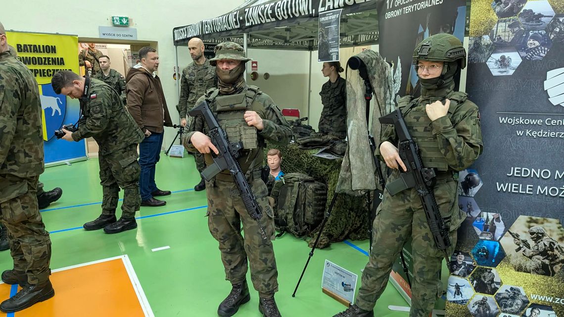 Służby mundurowe w jednym miejscu. Pokazy, sprzęt i rozmowy o przyszłości w Hali Śródmieście Służby mundurowe w jednym miejscu. Pokazy, sprzęt i rozmowy o przyszłości w Hali Śródmieście