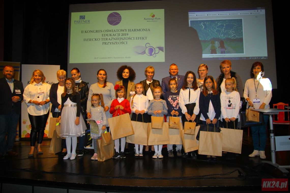 Nauczyciele z całej Polski debatują o przyszłością dzieci. Trwa II Kongres Oświatowy Harmonia Edukacji