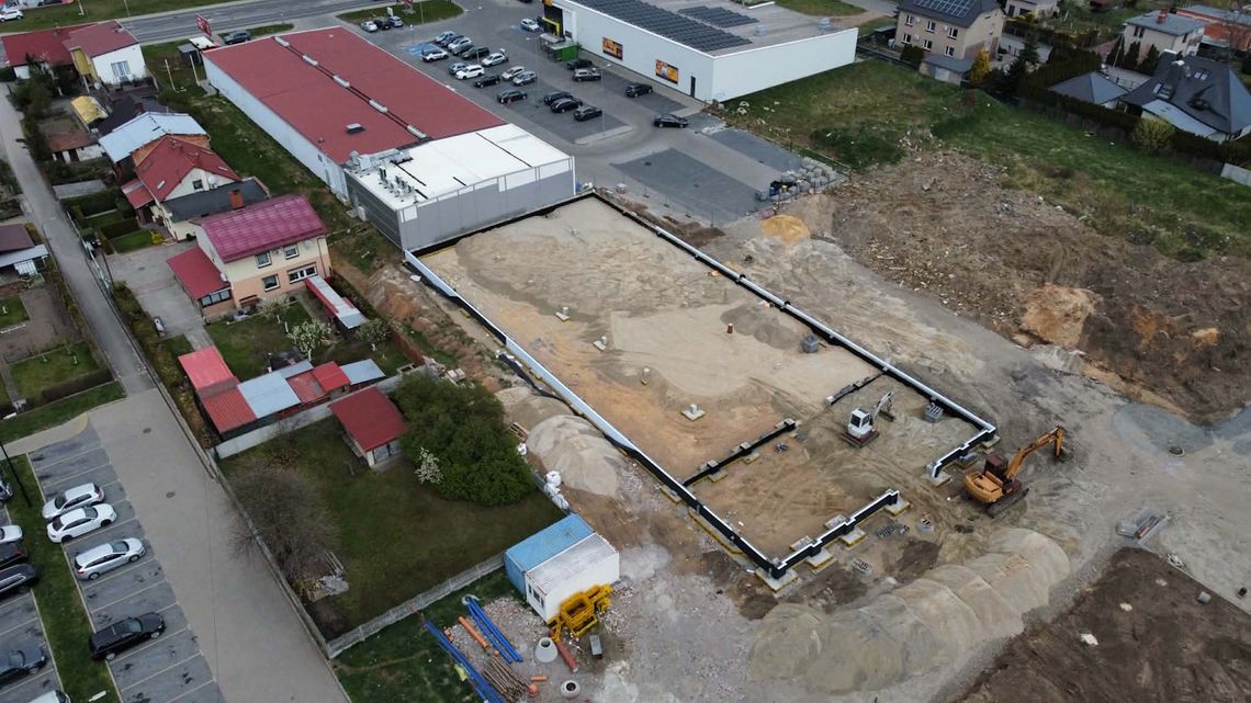 Nowy Jysk rośnie przy Kozielskiej. Jesienią sklep ma rozpocząć działalność