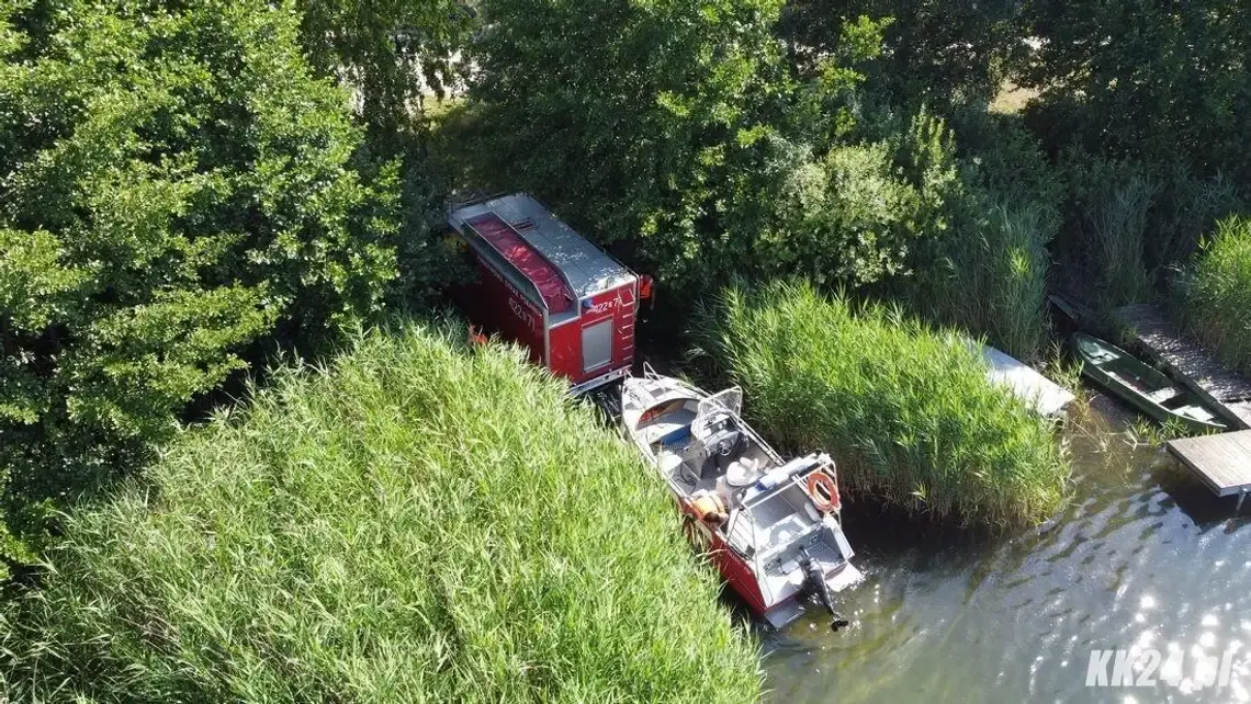 O krok od tragedii na Dębowej. Nieprzytomny mężczyzna wyciągnięty z wody