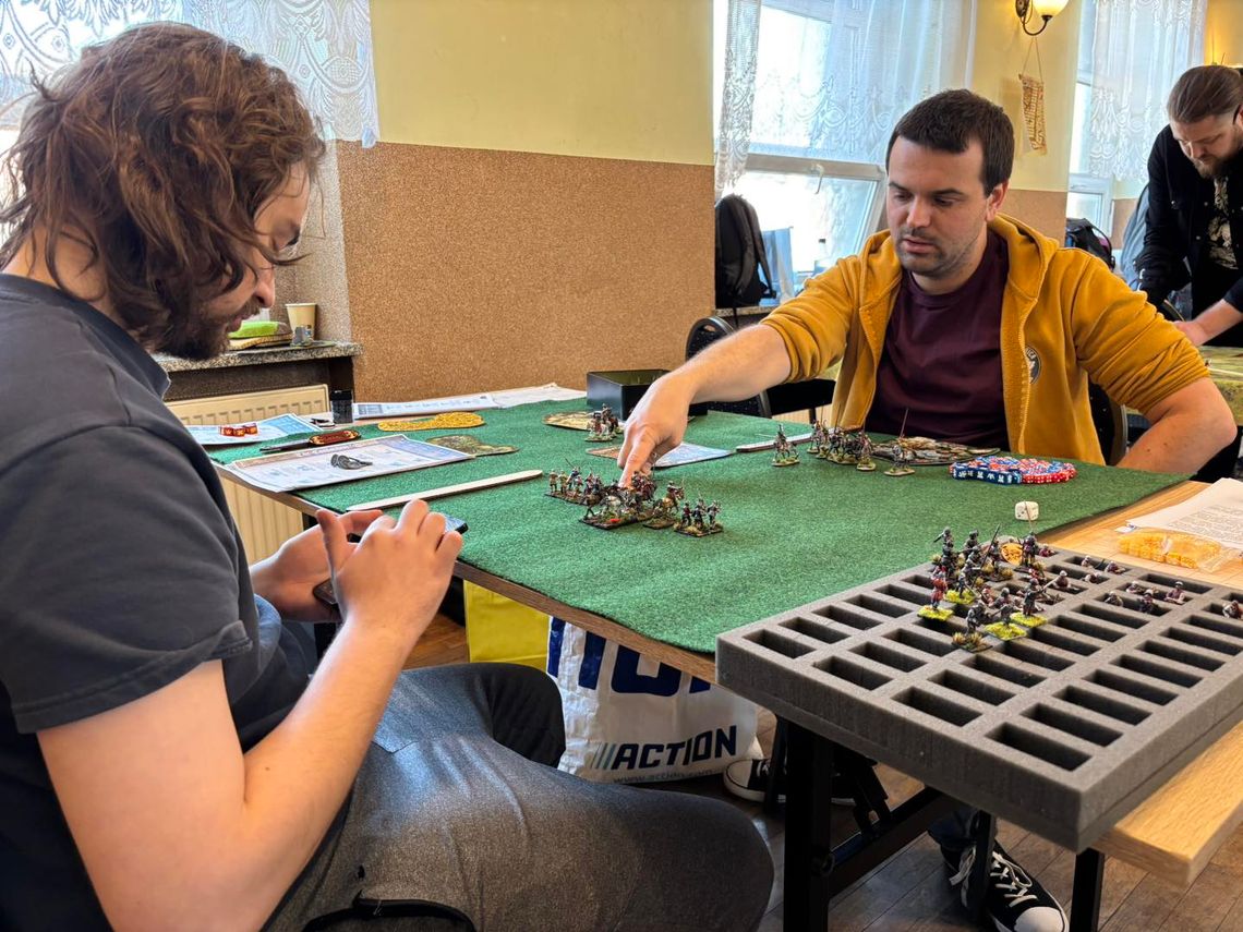 „Oblężenie Grodu Koźle” - miłośnicy gier planszowych zjechali do Kłodnicy. ZDJĘCIA „Oblężenie Grodu Koźle” - miłośnicy gier planszowych zjechali do Kłodnicy. ZDJĘCIA