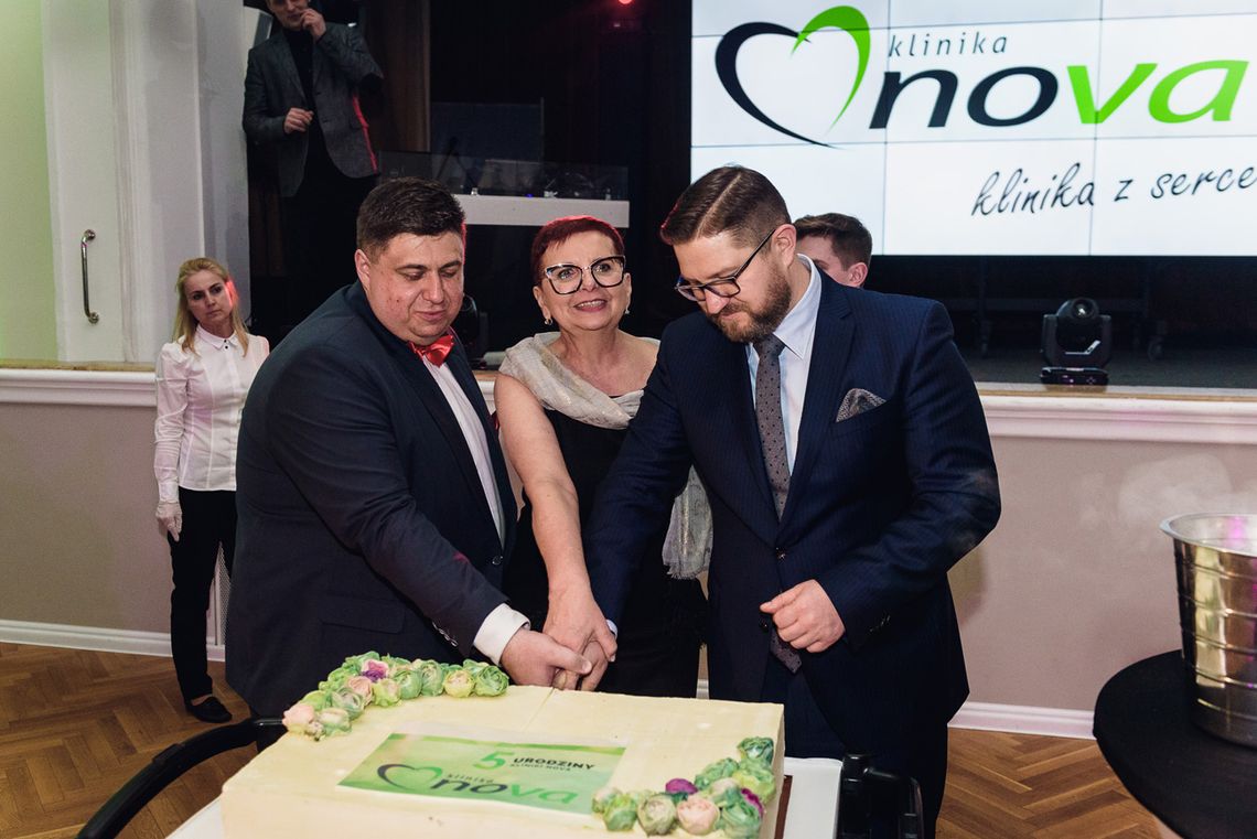 Pacjent jest najważniejszy. Klinika Nova ma już 5 lat. Gala urodzinowa. FOTO. WIDEO