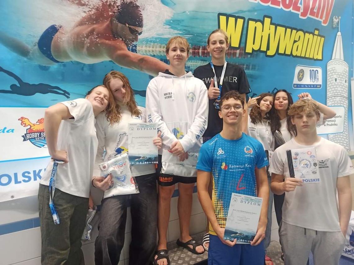 Pływacy Swim Team MOSiR Kędzierzyn-Koźle zdobyli 38 medali. Sukces podczas II Rundy Mini Grand Prix Opolszczyzny