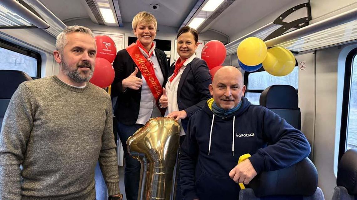 Pociągiem do Wisły bezpośrednio z Kędzierzyna-Koźla. "Opolska Malinka" świętuje pierwsze urodziny Pociągiem do Wisły bezpośrednio z Kędzierzyna-Koźla. "Opolska Malinka" świętuje pierwsze urodziny
