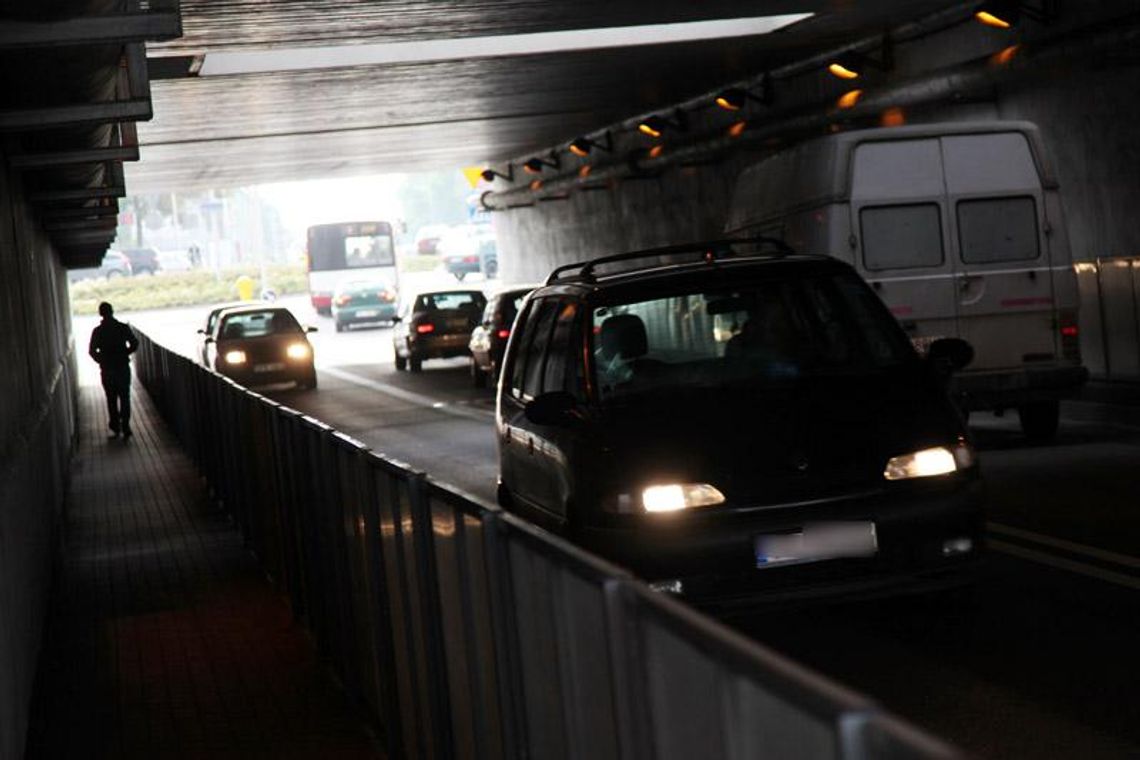 Pod wiaduktem uruchomiono monitoring. Nagrania wandalizmu będą trafiać na policję