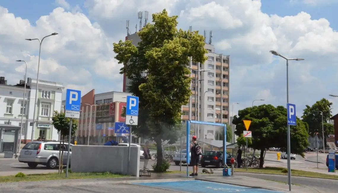 Podwójne ostrzeżenie IMGW: spodziewany upał i burze z silnym wiatrem