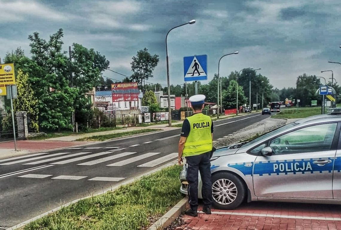 Policja podsumowuje długi weekend: ponad 300 kontroli, zatrzymany motocyklista na zakazie