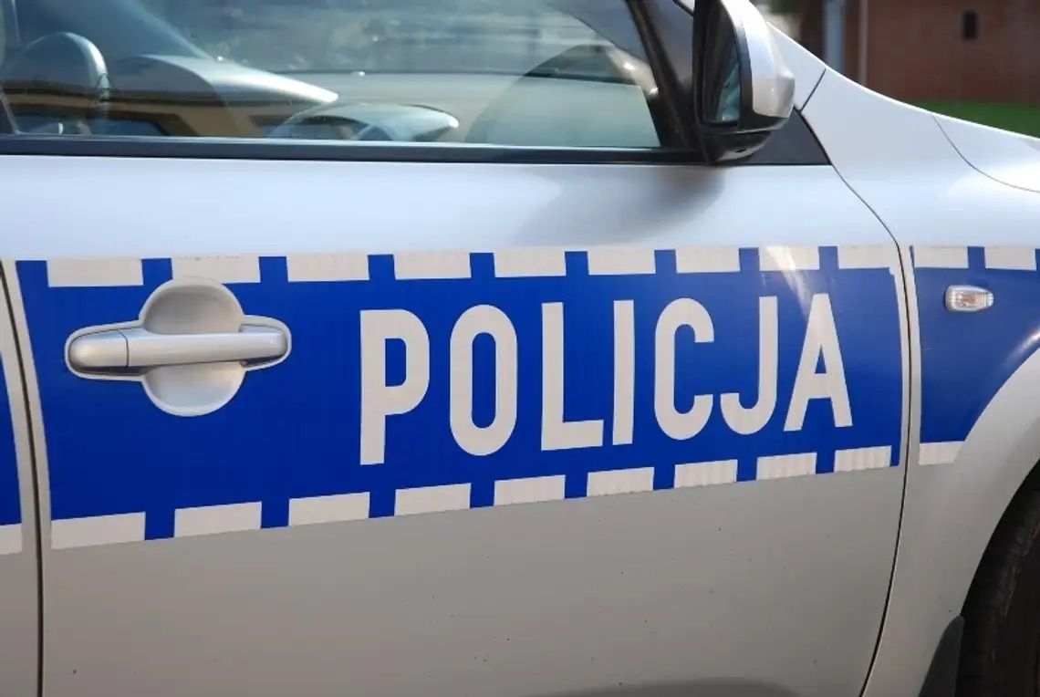 Policjanci odzyskali skradziony motorower. Zatrzymany 34-latek usłyszał zarzuty