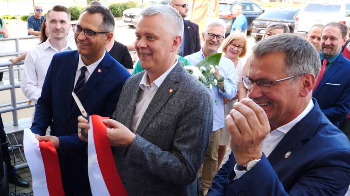 Poseł Paweł Masełko otworzył w Kędzierzynie-Koźlu swoje biuro wraz z posłem Tomaszem Siemoniakiem i senatorem Beniaminem Godylą