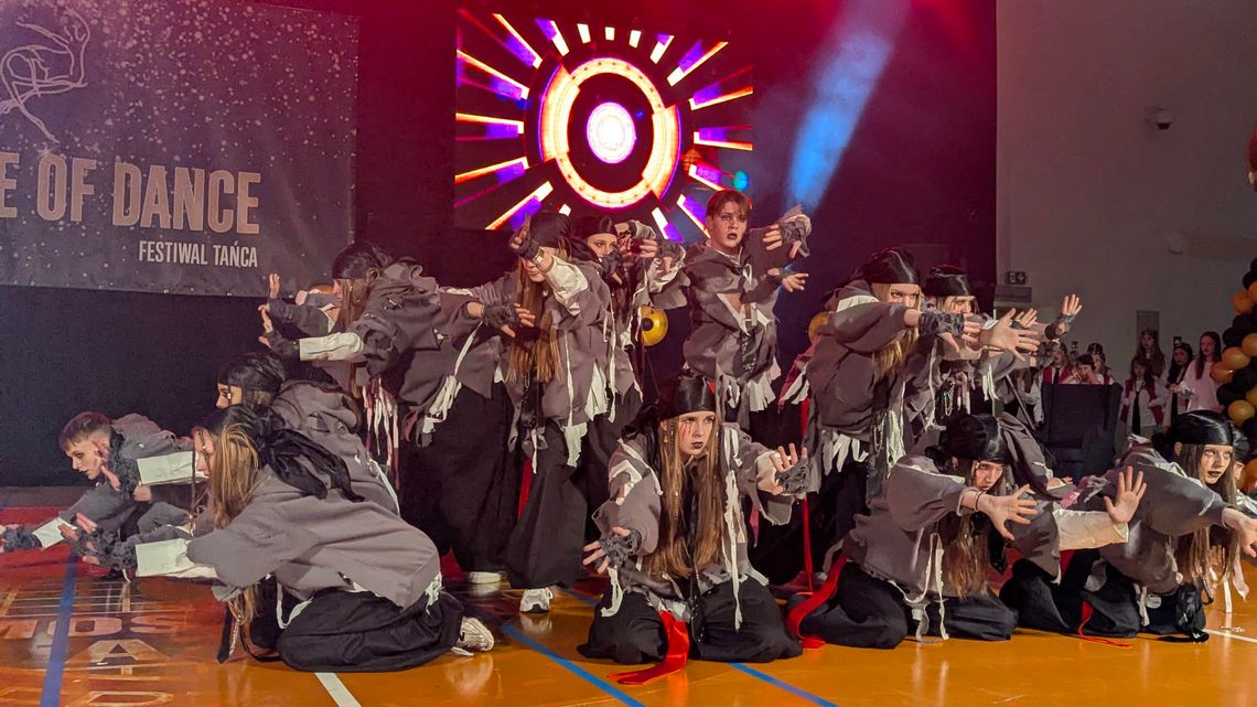 Potężne uderzenie energii na zakończenie "Sparkle of Dance". Hala Sportowa "Śródmieście" drżała w rytm mocnych beatów