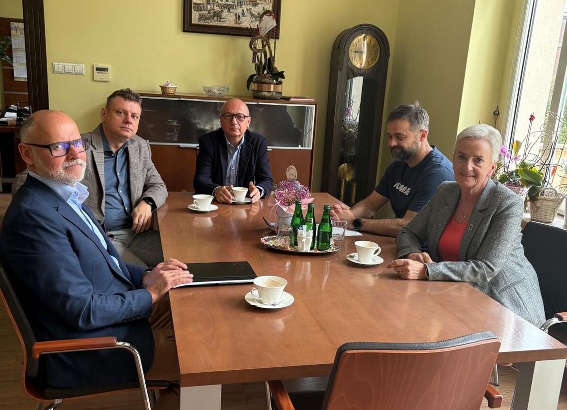 Prezydent Nowosielska spotkała się z prezesem PCC Energetyka Blachownia. Konkretne decyzje po awarii wodociągu w Blachowni