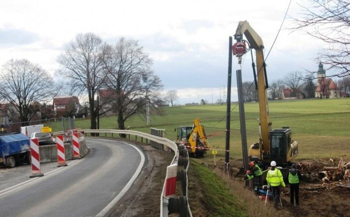 Przebudowa mostu na drodze krajowej nr 40 potrwa jeszcze cztery miesiące