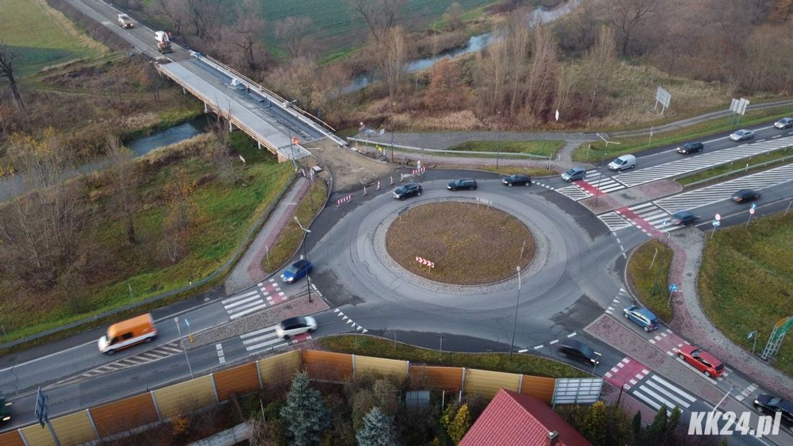 Przebudowa mostu nad Kłodnicą dobiega końca. Miasto zapewnia, że szerokość jezdni jest w normie