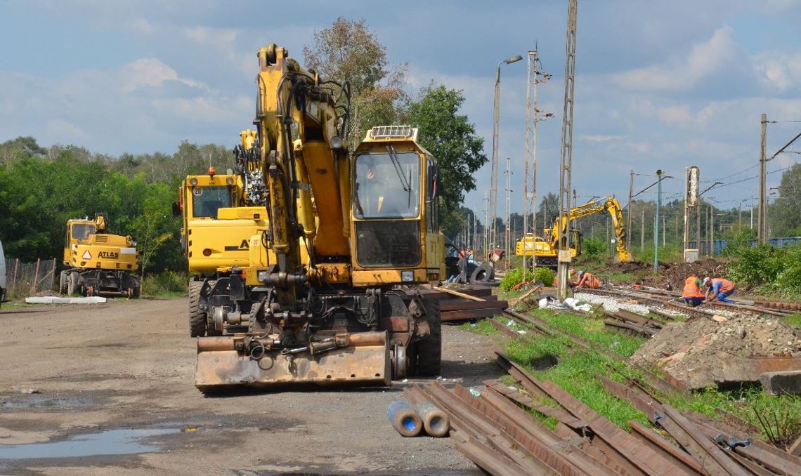 Przebudowa torów ze Starego Koźla do Toszka na półmetku. Niebawem remont mostu na Kanale Kędzierzyńskim