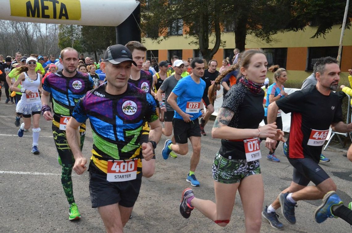 Przełajowe ściganie na kozielskiej Wyspie. W sobotę II Bieg na powitanie wiosny