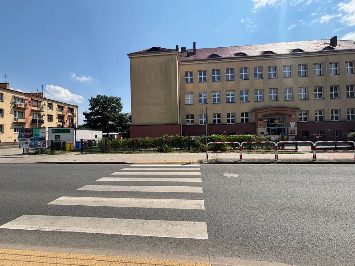 Przy "Promyczku" będzie bezpieczniej. Miasto przebuduje dwa przejścia dla pieszych