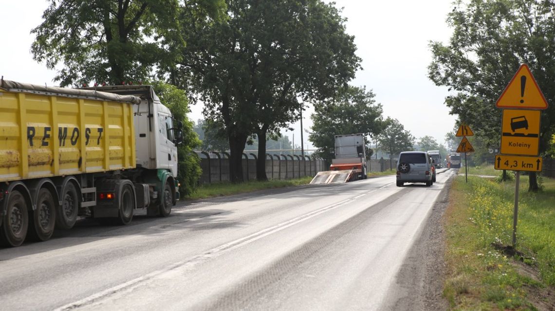 Remont drogi wojewódzkiej nr 408. Na dniach całkowite zamknięcie, objazd przez Kotlarnię i Sławięcice