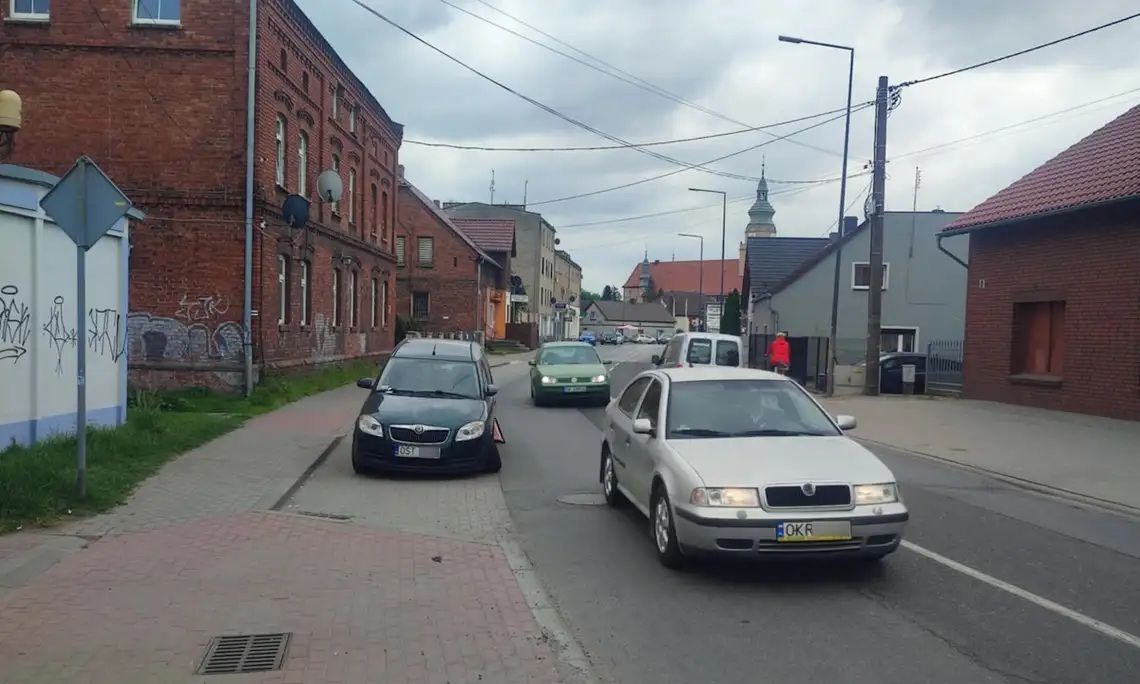 Remont ulicy Kłodnickiej wstrzymany. Spór o zakres inwestycji dzieli samorząd i mieszkańców