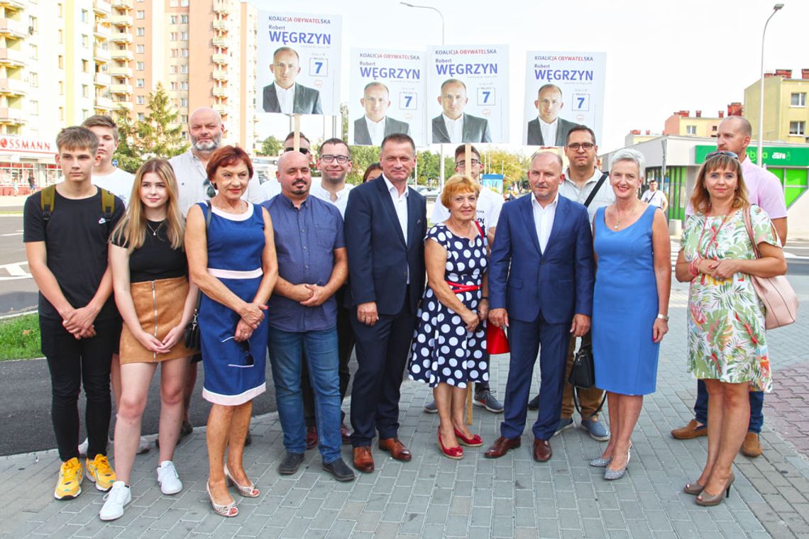 Robert Węgrzyn i Beniamin Godyla z wyborczym poparciem prezydent i starosty. WIDEO