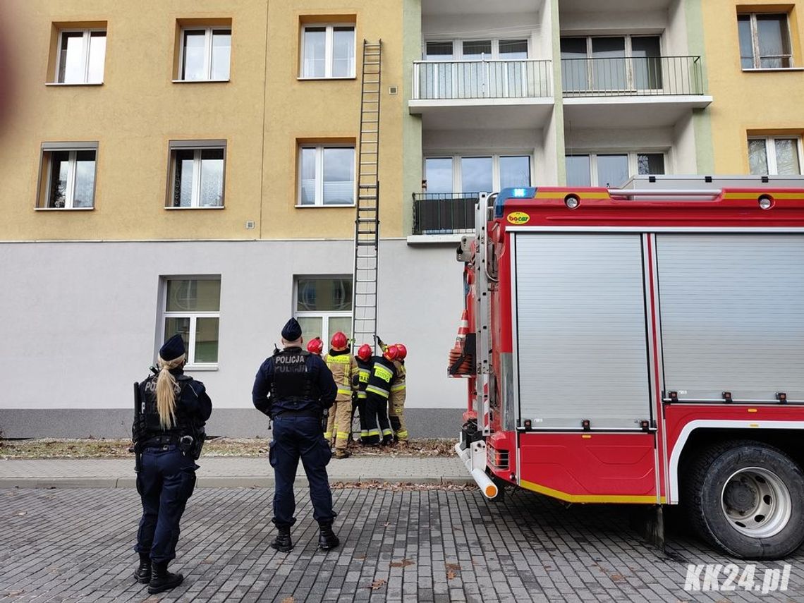 Rodzina nie miała kontaktu z seniorką. Spełnił się czarny scenariusz