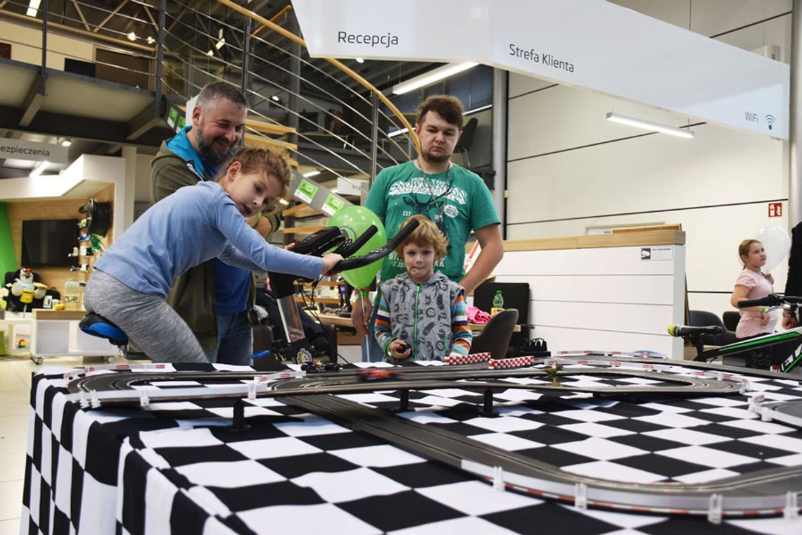 Rowerowy dzień pełen atrakcji. Kolejna udana impreza w Salonie Skoda Lellek Koźle