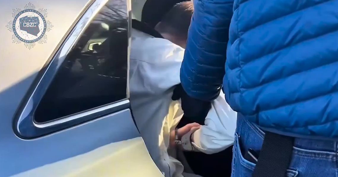 Rozbity gang narkotykowy działający na Opolszczyźnie. Policjanci zatrzymali 27 osób. WIDEO