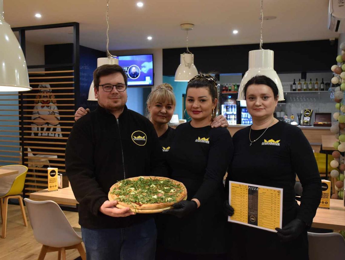 Rozdajemy zaproszenia na pizzę do restauracji Gruby Benek. Weź udział w zabawie!