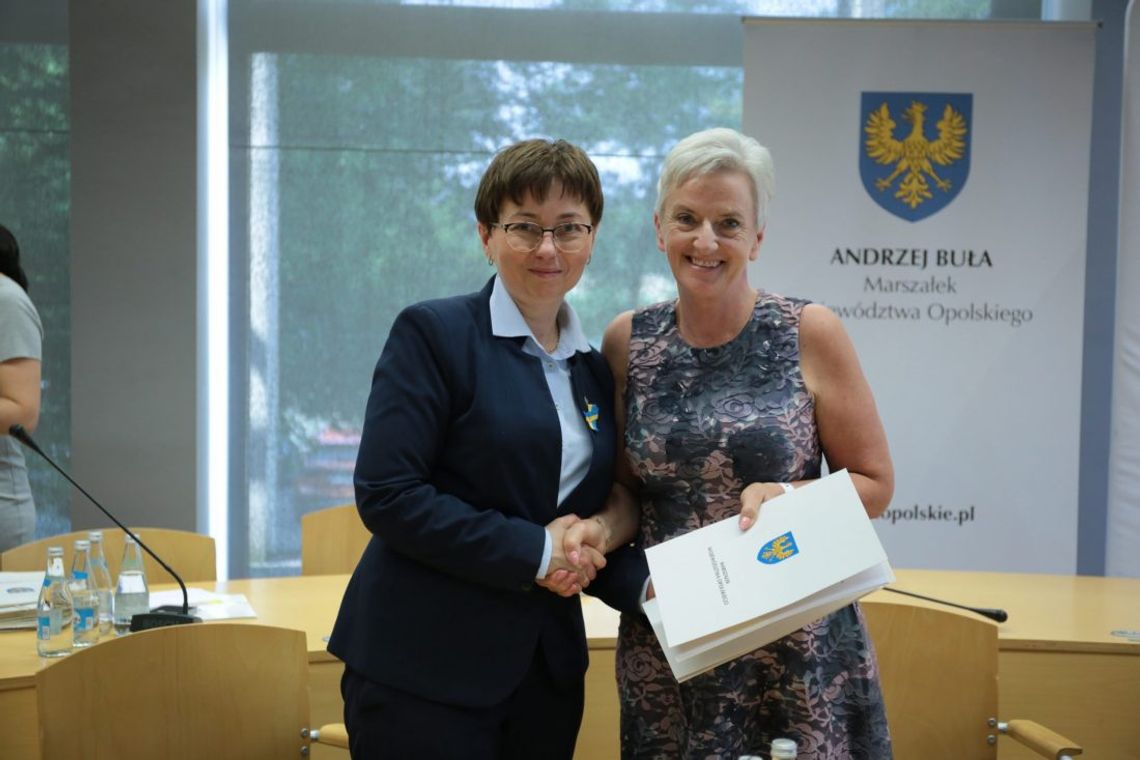 Samorząd województwa opolskiego wsparł gminy pomagające uchodźcom z Ukrainy