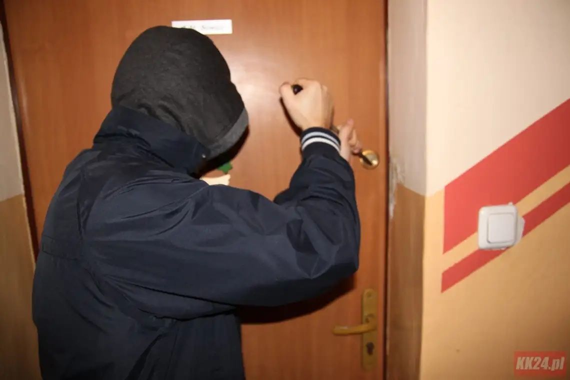 Seria włamań w Kędzierzynie-Koźlu. Policja potwierdza trzy zdarzenia