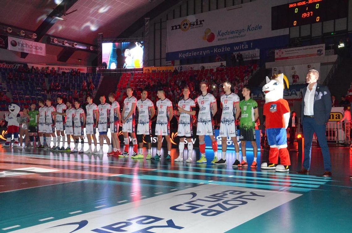 Show na inaugurację sezonu w hali Azoty. Zaksa zaprezentowała się kibicom. ZDJĘCIA