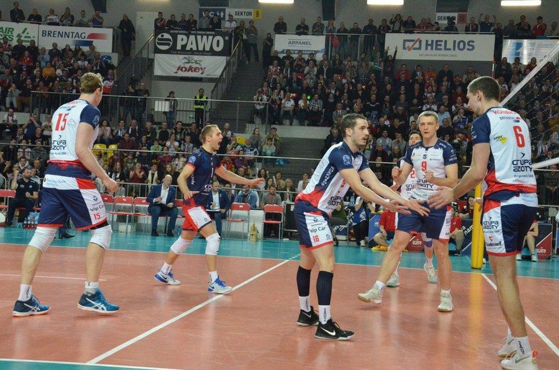 Siatkarski thriller z happy endem. Zaksa pokonała po tie-breaku Cerrad Czarnych Radom