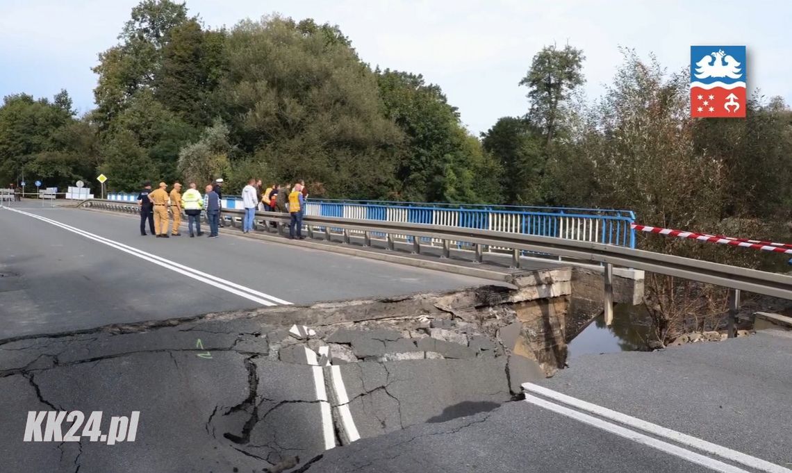 Skończą się objazdy w kierunku Krapkowic. Wojsko wybuduje tymczasową przeprawę w Żywocicach