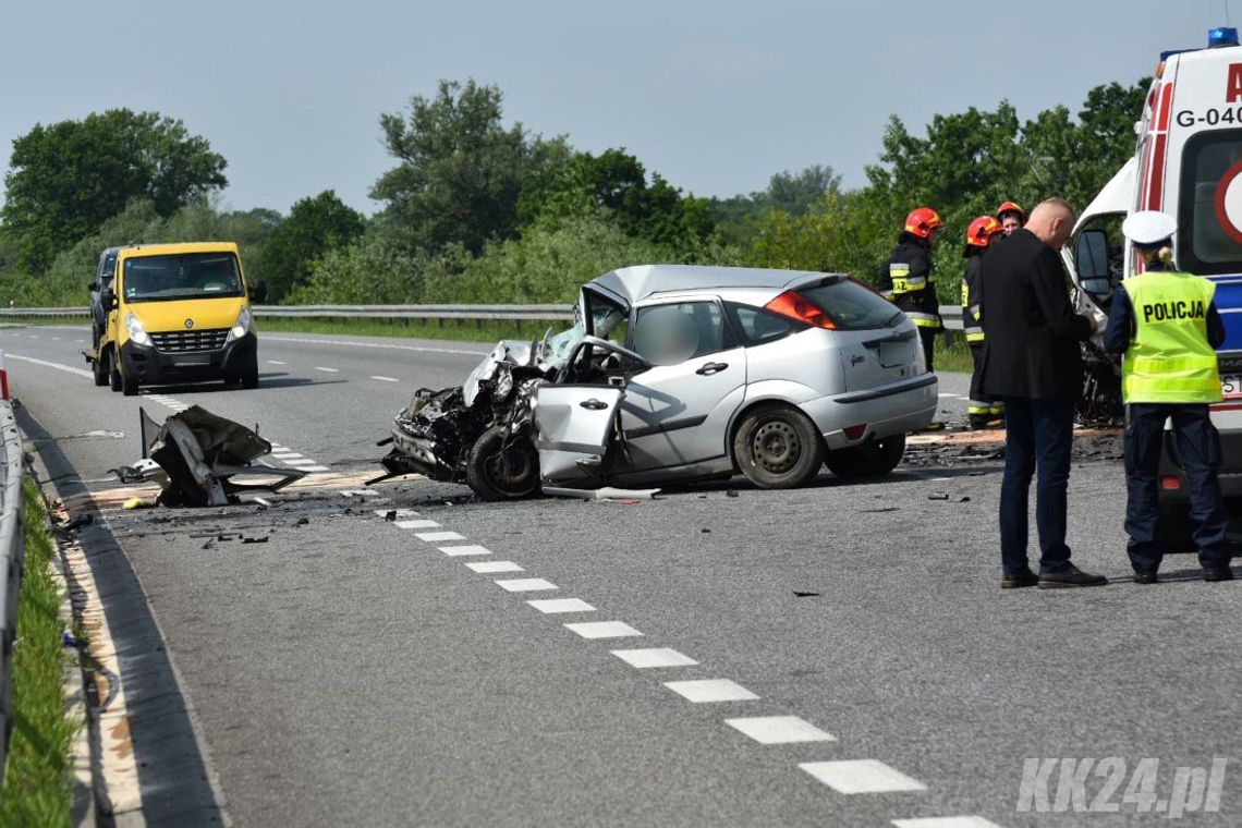 Śmiertelny wypadek na obwodnicy Kędzierzyna-Koźla. Droga jest całkowicie zablokowana