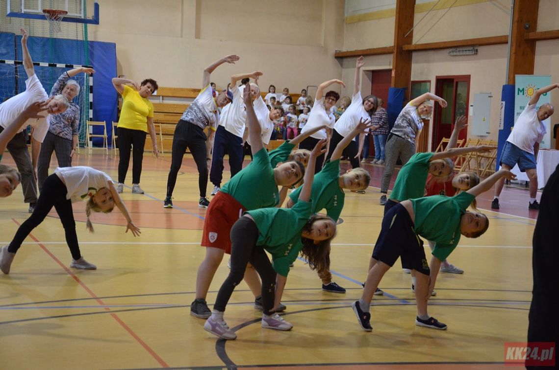 Sport znów połączył pokolenia. XVI Olimpiada Seniorów i Przedszkolaków. FOTOREPORTAŻ